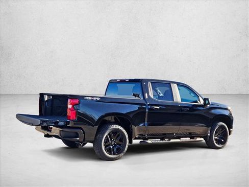 New 2026 Chevrolet Silverado 1500 Custom w/ Rally Edition image 2