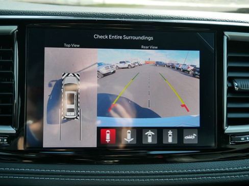 New 2026 Chrysler Pacifica Select image 23