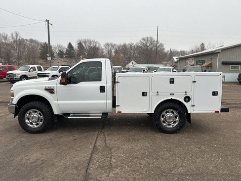 Used 2010 Ford F350 XL image 2