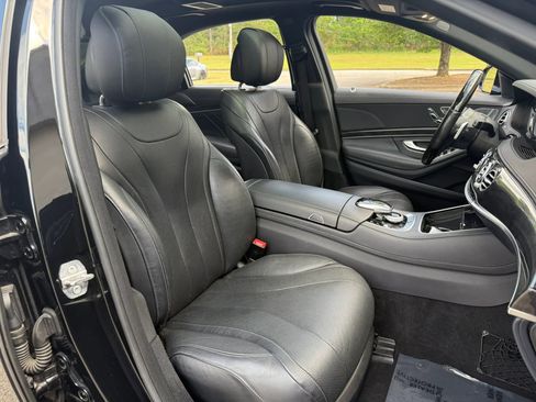 Used 2020 Mercedes-Benz S 450 Sedan image 27