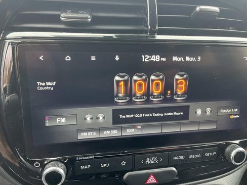 Used 2023 Kia Soul EX image 33