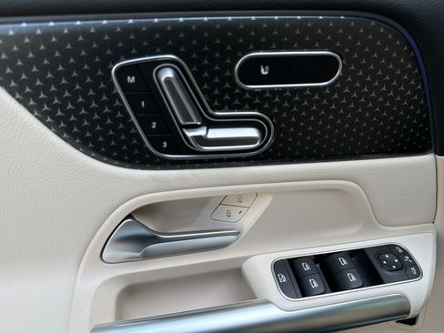 New 2026 Mercedes-Benz GLA 250 image 10