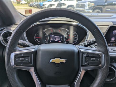 Used 2021 Chevrolet Blazer LT FWD image 24
