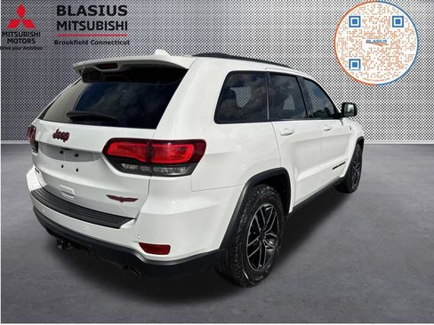 Used 2019 Jeep Grand Cherokee Trailhawk AWD/4WD image 15