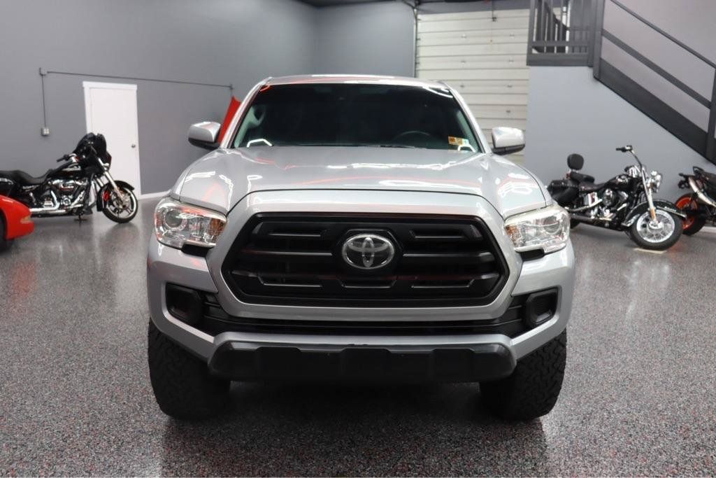 Used 2019 Toyota Tacoma SR w/ SR Convenience Package AWD/4WD image 8