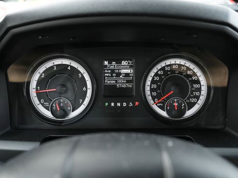 Used 2024 RAM 1500 Classic Warlock RWD image 20