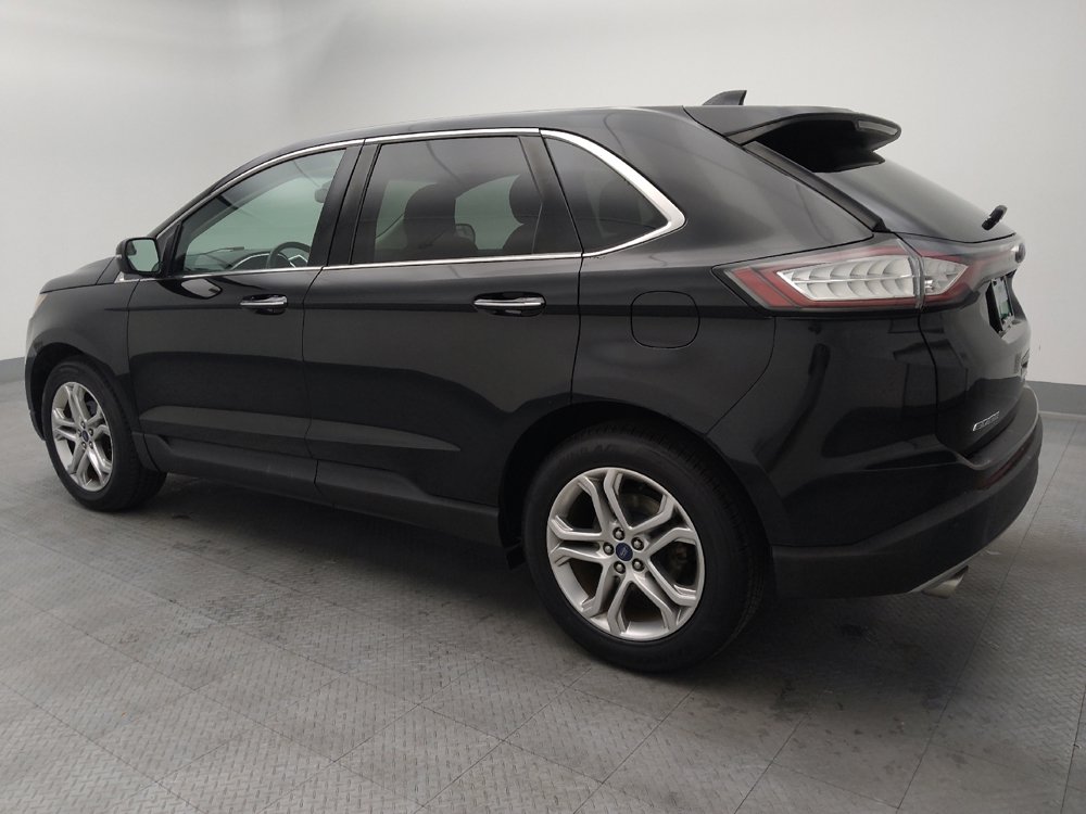 Used 2018 Ford Edge Titanium FWD image 3