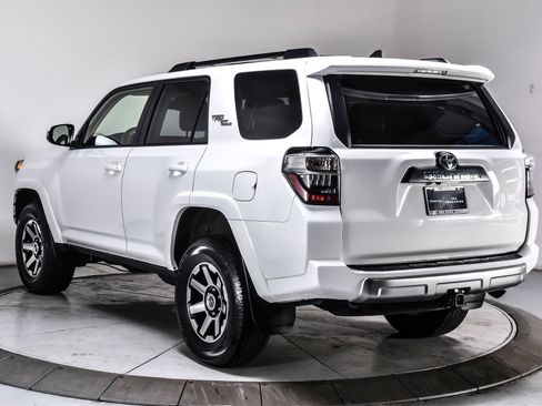 Used 2024 Toyota 4Runner TRD Off-Road Premium w/ Off Road Premium Plus Package AWD/4WD image 6
