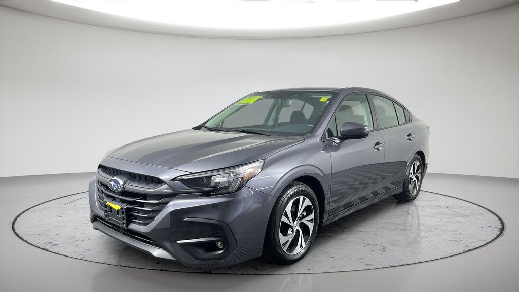 Used 2025 Subaru Legacy Premium AWD/4WD image 11
