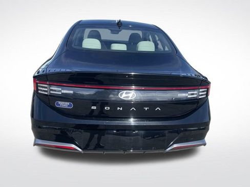 Used 2024 Hyundai Sonata SEL FWD image 4