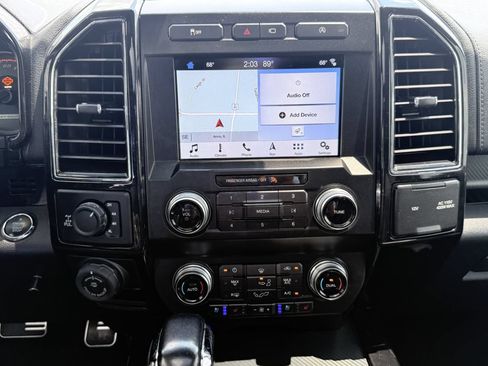 Used 2019 Ford F150 Lariat w/ Equipment Group 502A Luxury AWD/4WD image 11