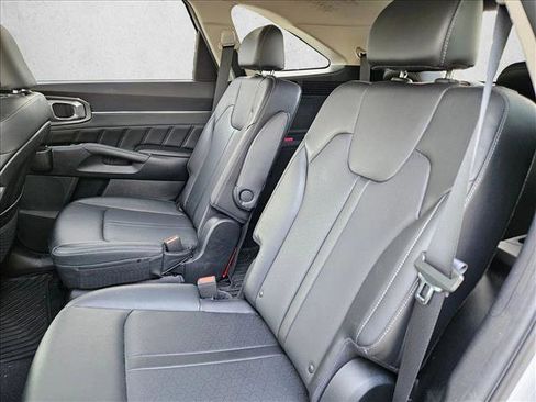 Used 2022 Kia Sorento SX FWD image 15