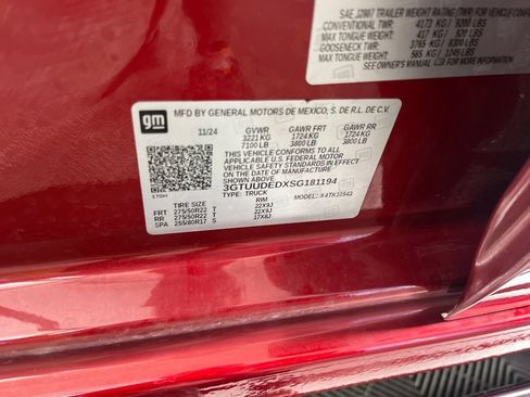 Certified 2025 GMC Sierra 1500 SLT w/ SLT Premium Plus Package AWD/4WD image 25