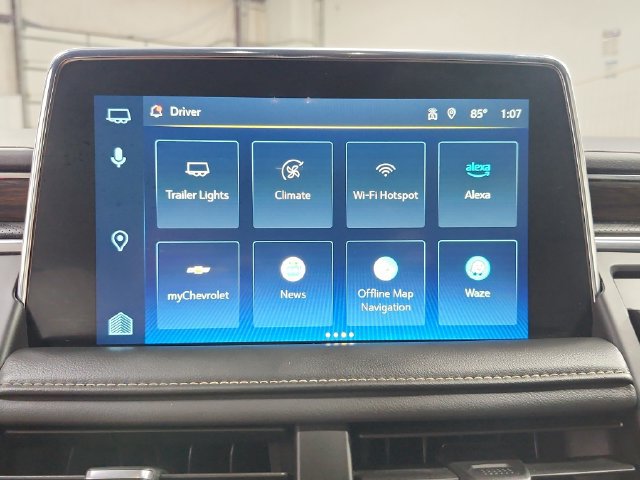 Used 2023 Chevrolet Suburban Premier RWD image 18