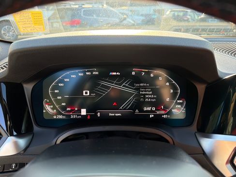 Used 2023 BMW M4 Competition w/ Executive Package image 22