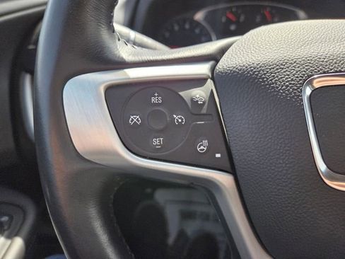 Used 2022 GMC Terrain SLT w/ Tech Package AWD/4WD image 22