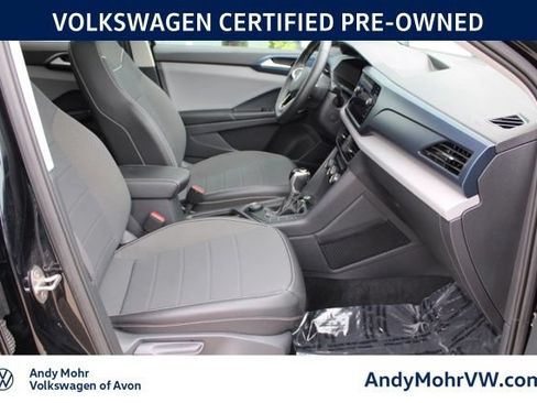 Used 2023 Volkswagen Taos SE w/ Panoramic Sunroof Package AWD/4WD image 20