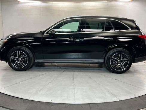 New 2026 Mercedes-Benz GLC 300 4MATIC image 2