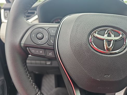 Used 2024 Toyota RAV4 XLE Premium FWD image 17