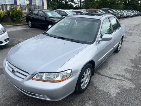Used 2002 Honda Accord SE image 2
