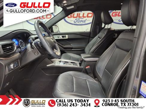 Used 2020 Ford Explorer Limited image 18