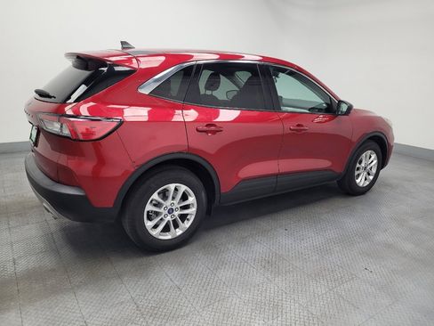 Used 2022 Ford Escape SE image 10
