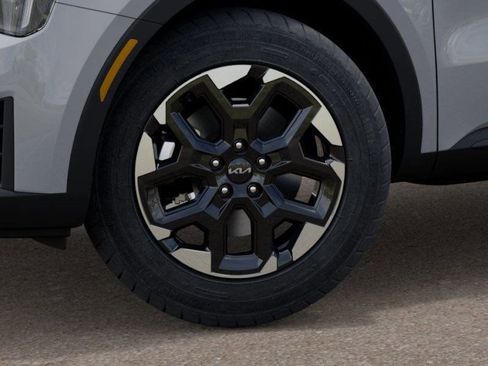 New 2026 Kia Sorento S image 9
