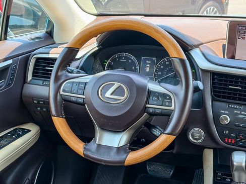 Used 2019 Lexus RX 350 FWD w/ Navigation Package image 14