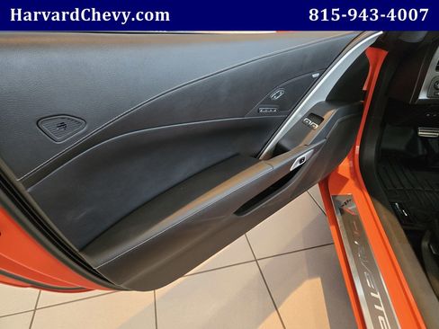 Used 2019 Chevrolet Corvette Stingray Convertible w/ 2LT Preferred Equipment Group RWD image 29