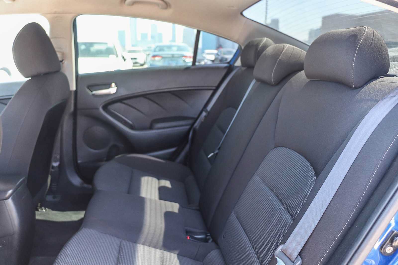 Used 2017 Kia Forte LX FWD image 18