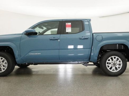 New 2026 Toyota Tacoma SR5 AWD/4WD image 14
