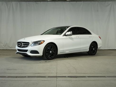 Used 2016 Mercedes-Benz C 300 4MATIC Sedan image 1