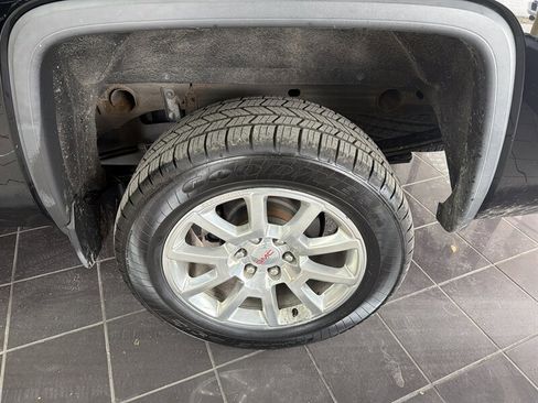 Used 2016 GMC Sierra 1500 Denali w/ Enhanced Driver Alert Package image 32