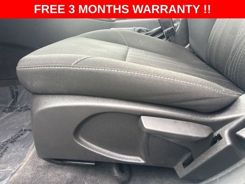 Used 2018 Ford Focus SE FWD image 13