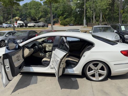 Used 2012 Volkswagen CC Lux Limited FWD image 43