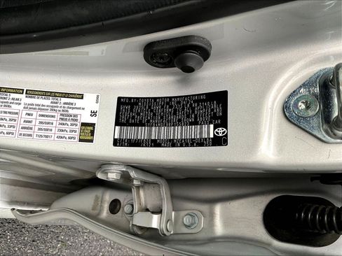 Used 2024 Toyota Corolla LE FWD image 19