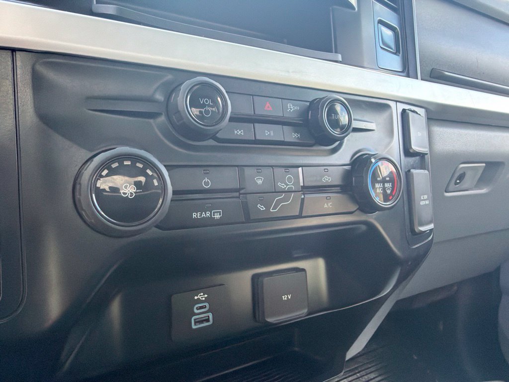 Used 2025 Ford F350 XLT w/ FX4 Off-Road Package AWD/4WD image 19