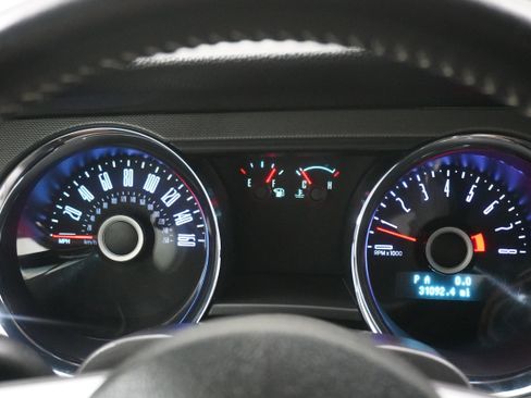 Used 2014 Ford Mustang GT image 15