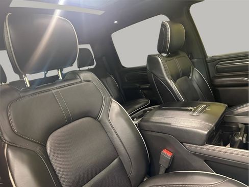 Used 2020 RAM 1500 Limited AWD/4WD image 9