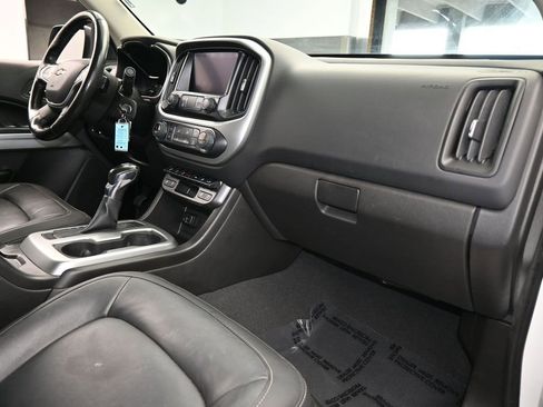 Used 2022 Chevrolet Colorado ZR2 image 45