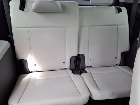 Used 2024 Hyundai Santa Fe Calligraphy FWD image 20