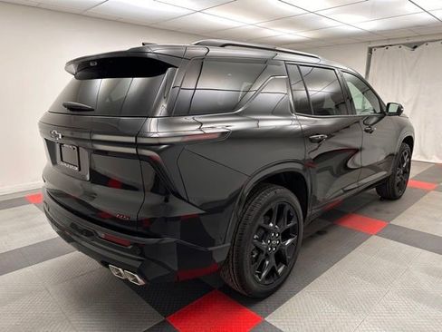 New 2026 Chevrolet Traverse RS w/ LPO, Floor Liner Package FWD image 6
