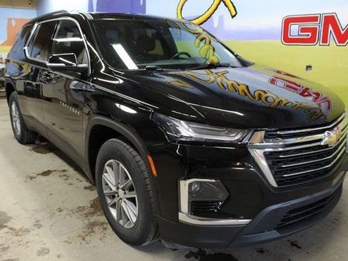 Used 2023 Chevrolet Traverse LT w/ LPO, Floor Liner Package AWD/4WD image 3