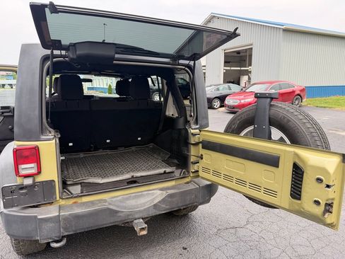 Used 2013 Jeep Wrangler Unlimited Sport AWD/4WD image 23