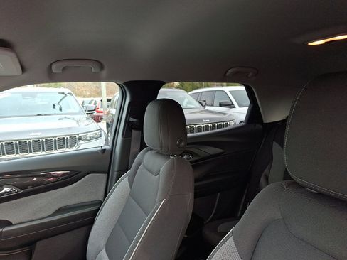 Used 2025 Chevrolet TrailBlazer LT image 24