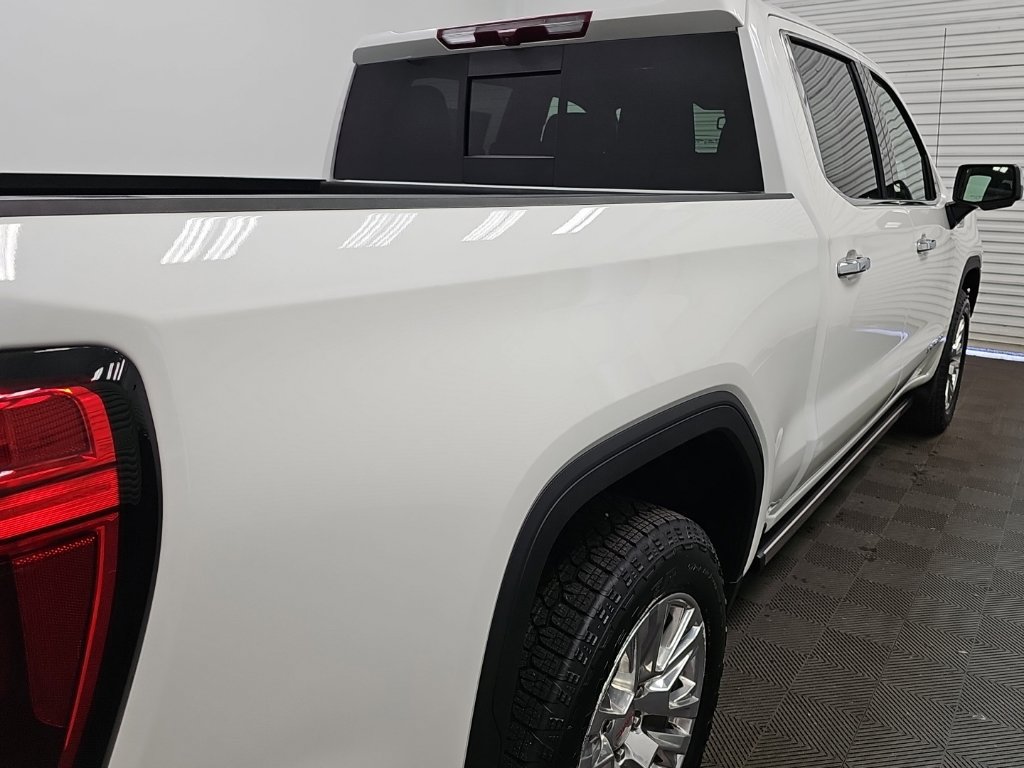 Certified 2025 GMC Sierra 1500 Denali AWD/4WD image 10