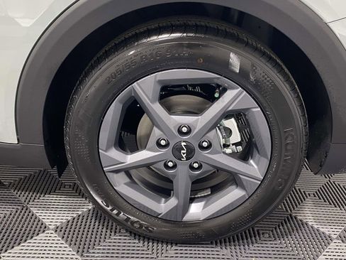 New 2026 Kia K4 LXS image 7