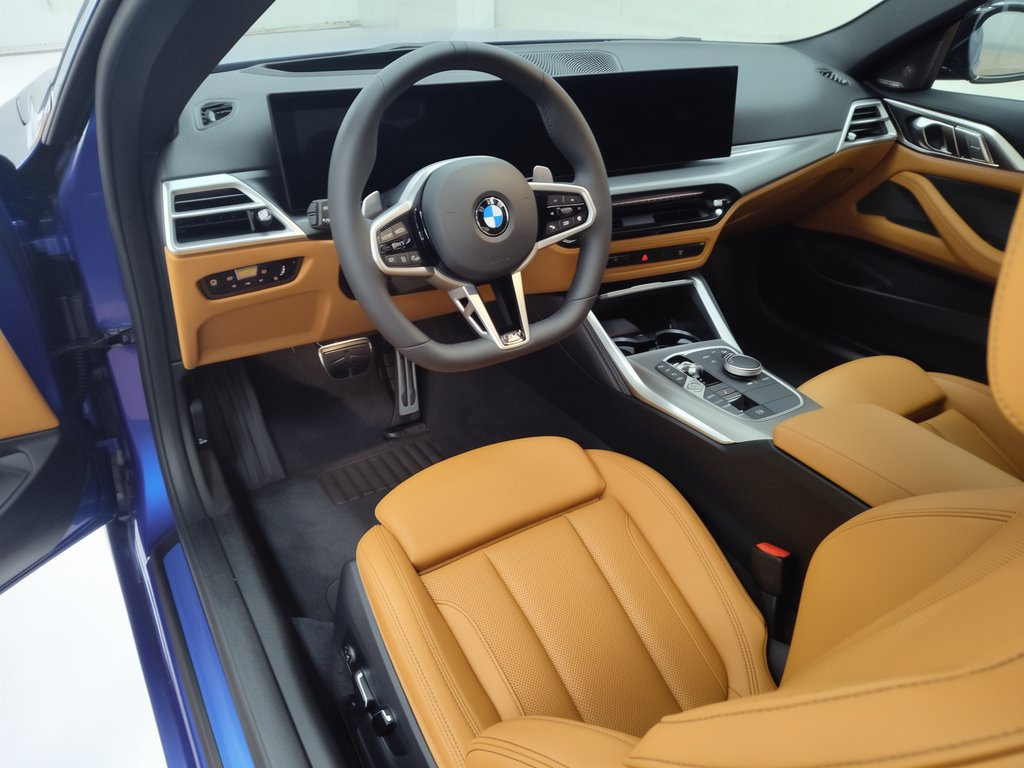 Used 2026 BMW 430i xDrive Coupe w/ M Sport Package AWD/4WD image 4