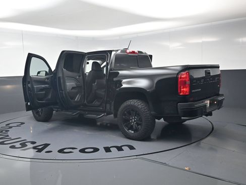 Used 2022 Chevrolet Colorado Z71 w/ Z71 Midnight Edition AWD/4WD image 28