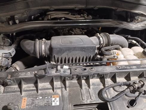 Used 2021 Ford Explorer ST w/ ST Street Pack image 9